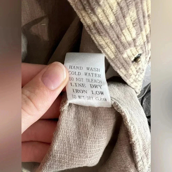 ANDTHEWHY leopard shacket - small NEW - Picture 8 of 8